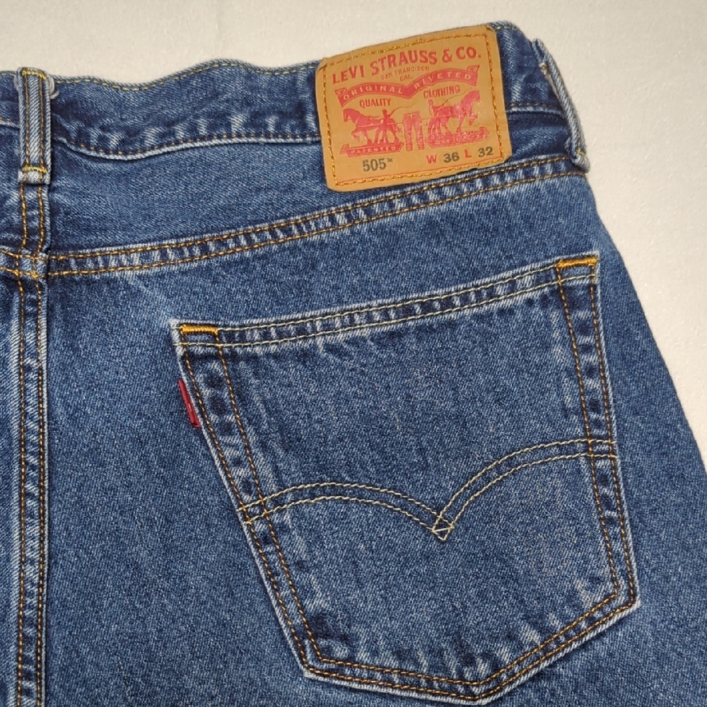 Levi's 505‎ Straight Leg Mens Medium Wash Jeans Size 36